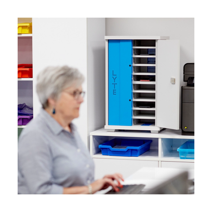 Lyte 10 Single Door Mini USB C USB A 8