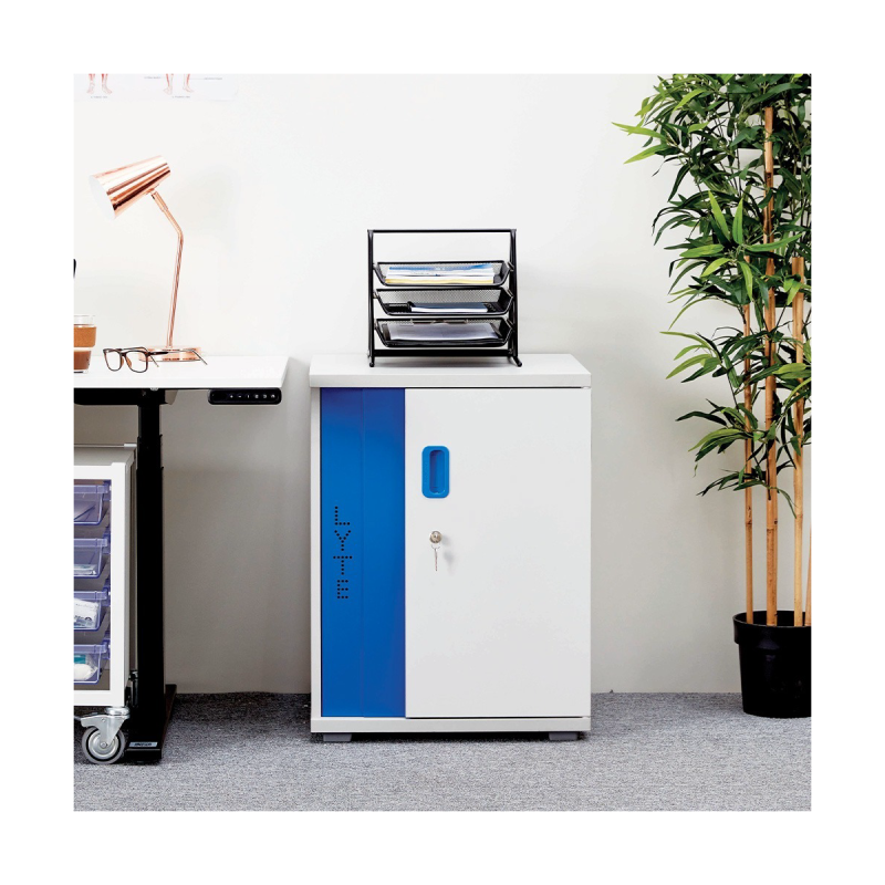 Lyte 10 Single Door USB C USB A 8