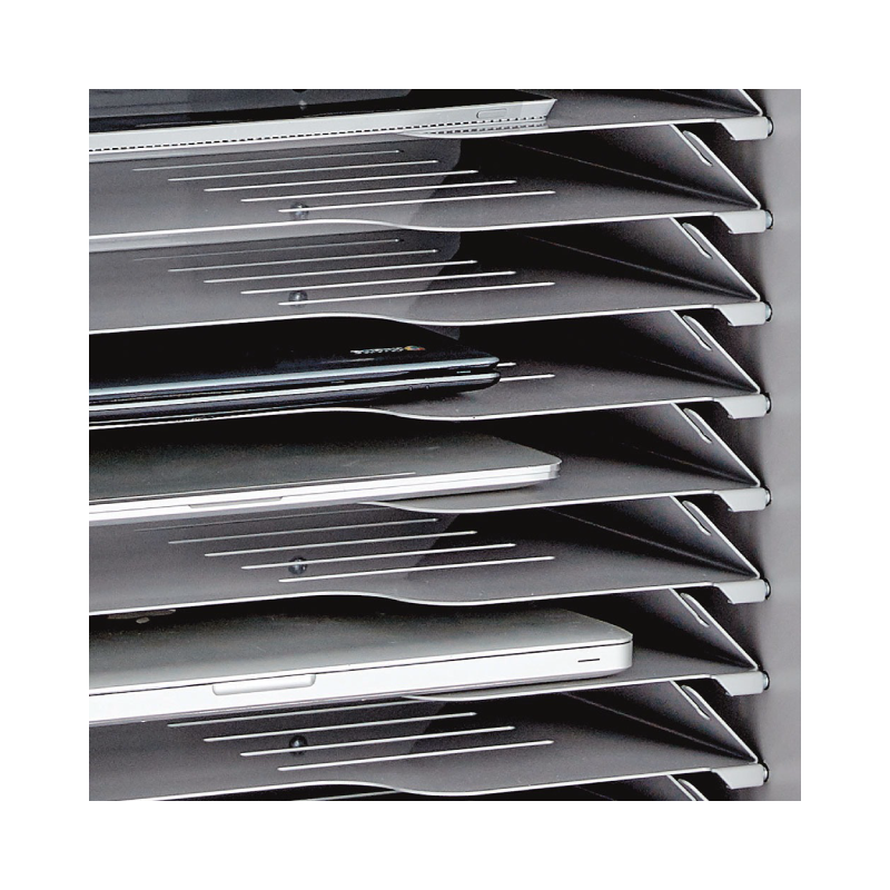 Lyte 16 Single Door Metal Shelf